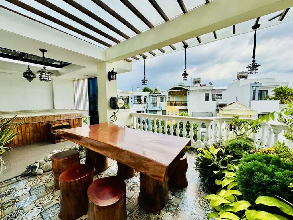 Bán nhà Bình Tân - Biệt thự Khu Tên Lửa - Giá chỉ nhỉnh 29 tỷ